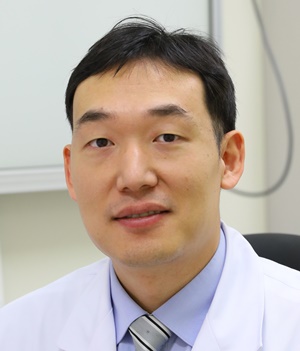 김윤명 교수