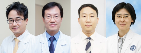 (왼쪽부터)김성한ㆍ이세원ㆍ신용ㆍ강영애 교수