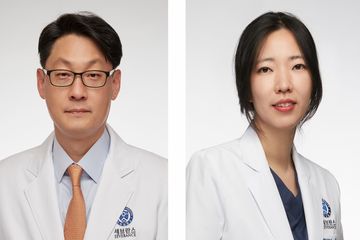 세브란스병원 김용욱 교수(좌), 김나영 교수(우)